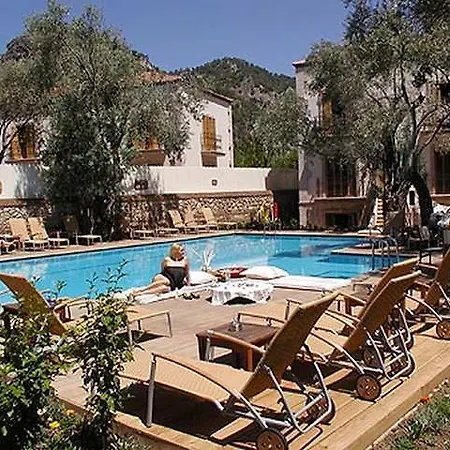 Oyster Residences Hotell 4*